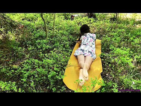 ❤️ Mgeni kwenye Tinder Anajichua Pussy Yangu na Kutombana kwa shauku msituni ❤️❌ ❌